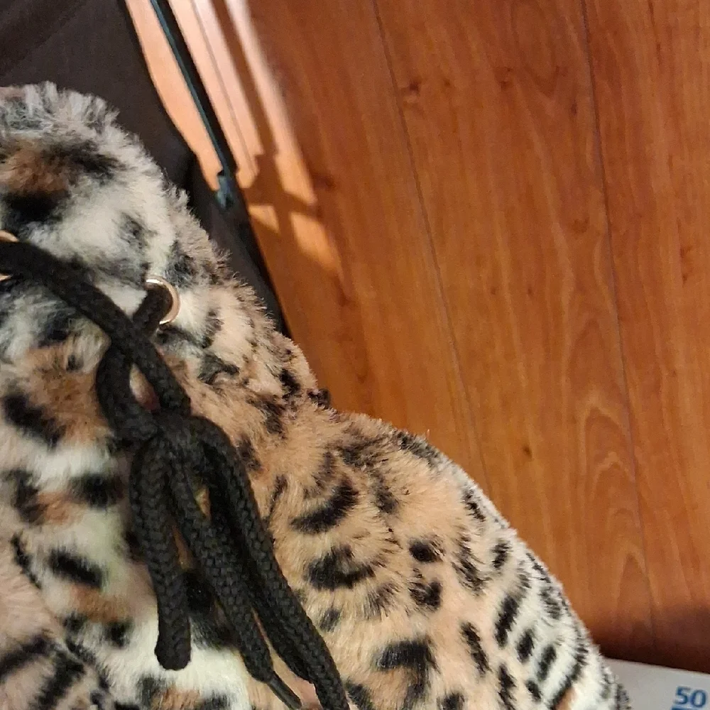 No Boundaries Leopard Print Teddy Jacket in Tan and Black - Picture 12 of 12